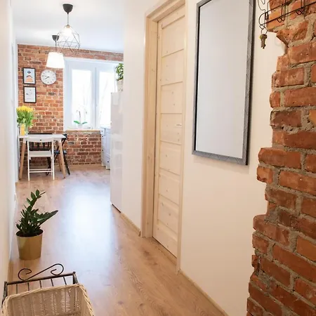 Noti Z Parkingiem * Gdynia