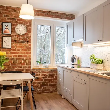 Noti Z Parkingiem * Gdynia