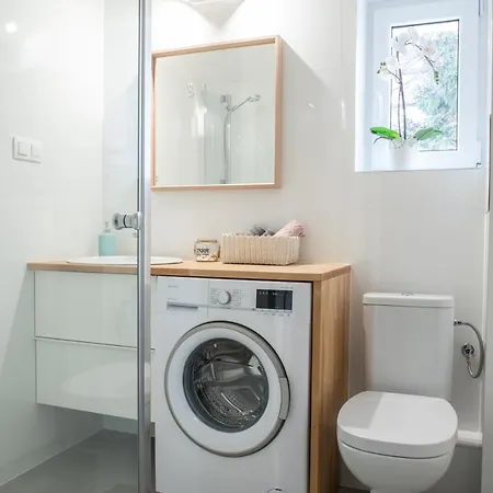 Noti Z Parkingiem Daire *